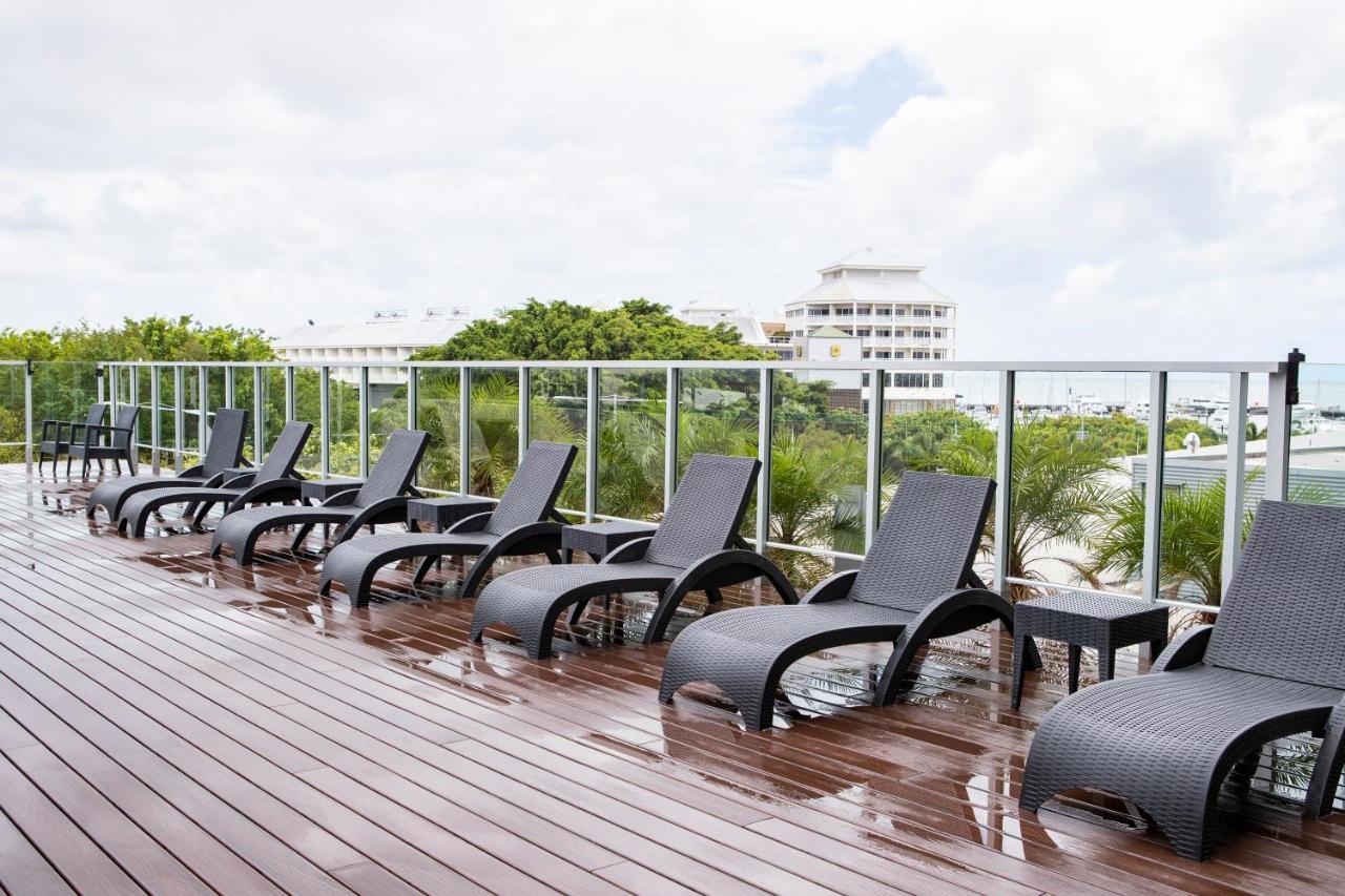 Апартаменты Cairns Waterfront Luxury At Harbourlights Экстерьер фото